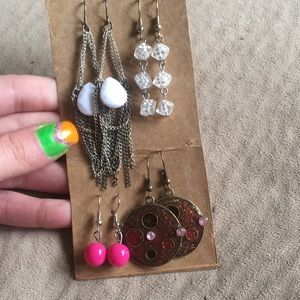 4 pairs of earrings bundle